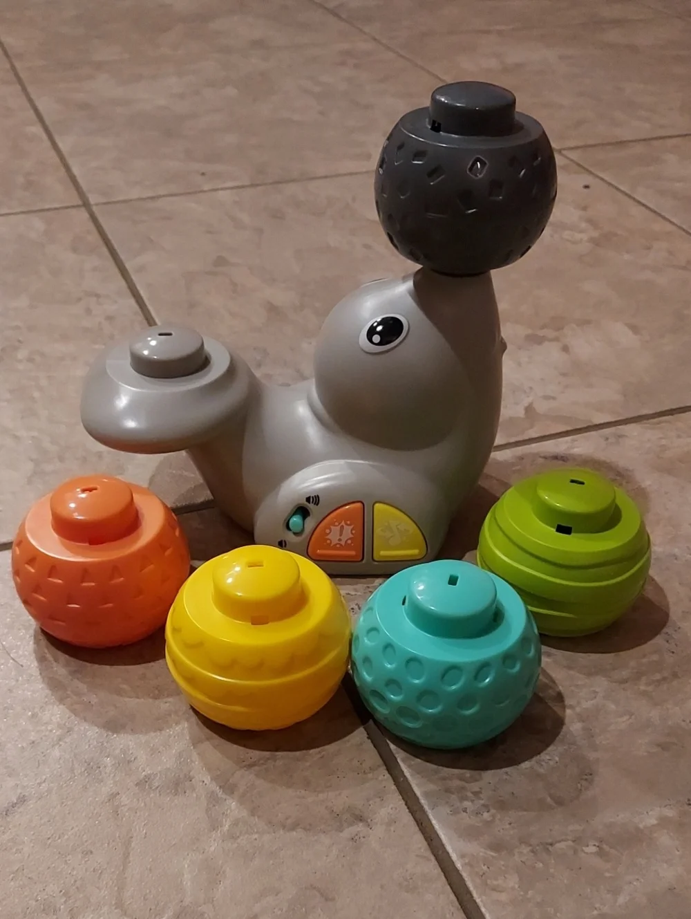 Gray Seal Stacking & Sorting Toy with Colorful Balls - Kids Toys